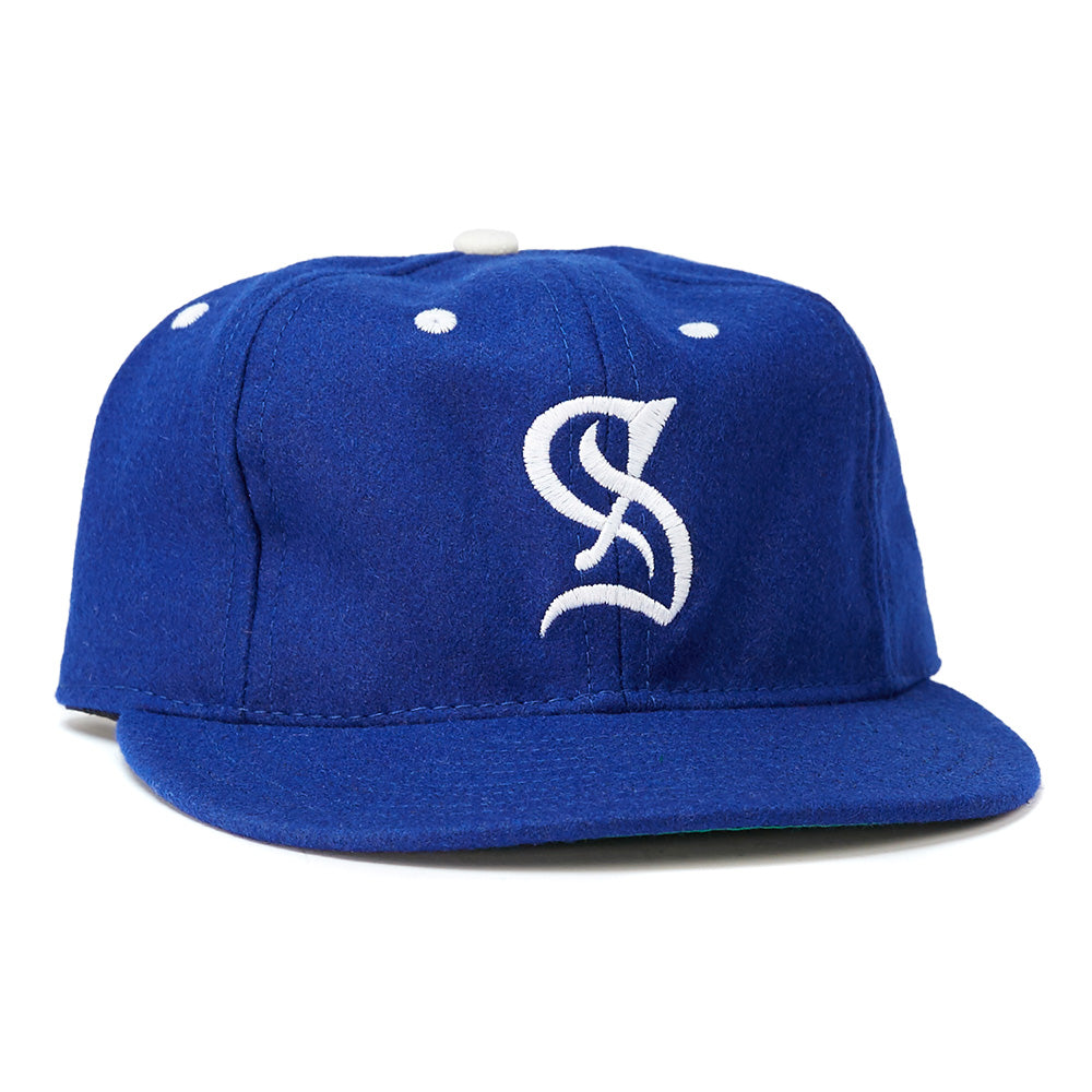 Vintage apparel will be trendy for 2022 Royals season